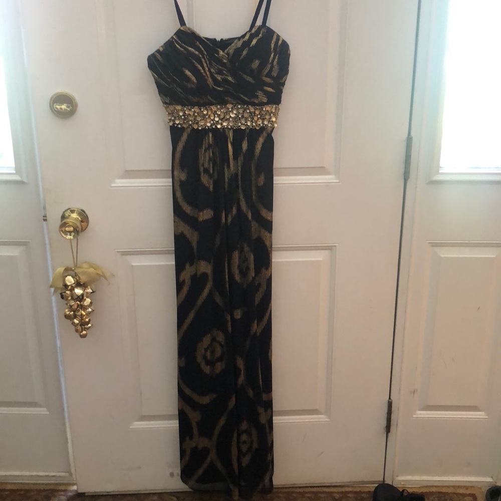 Betsy & Adam Gown